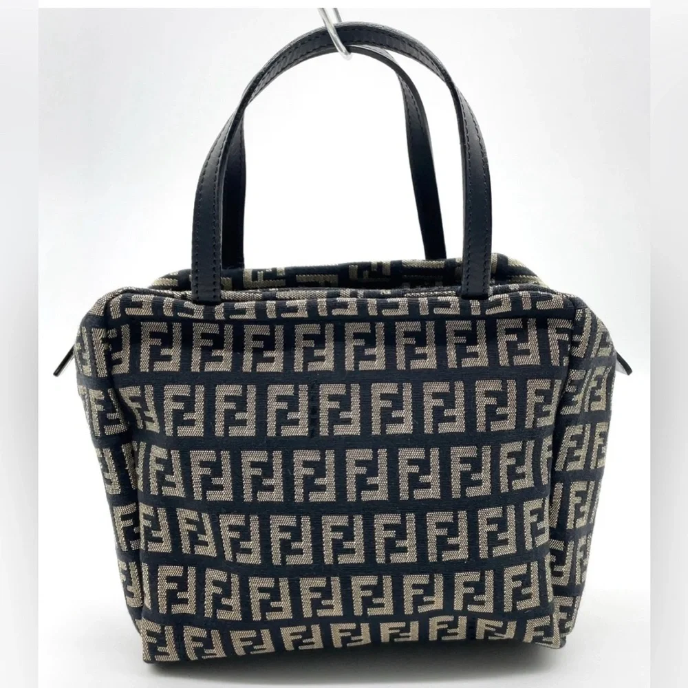 Authentic Fendi Zucchino Pattern Canvas Black x Beige Small Handbag - Picture 2 of 15